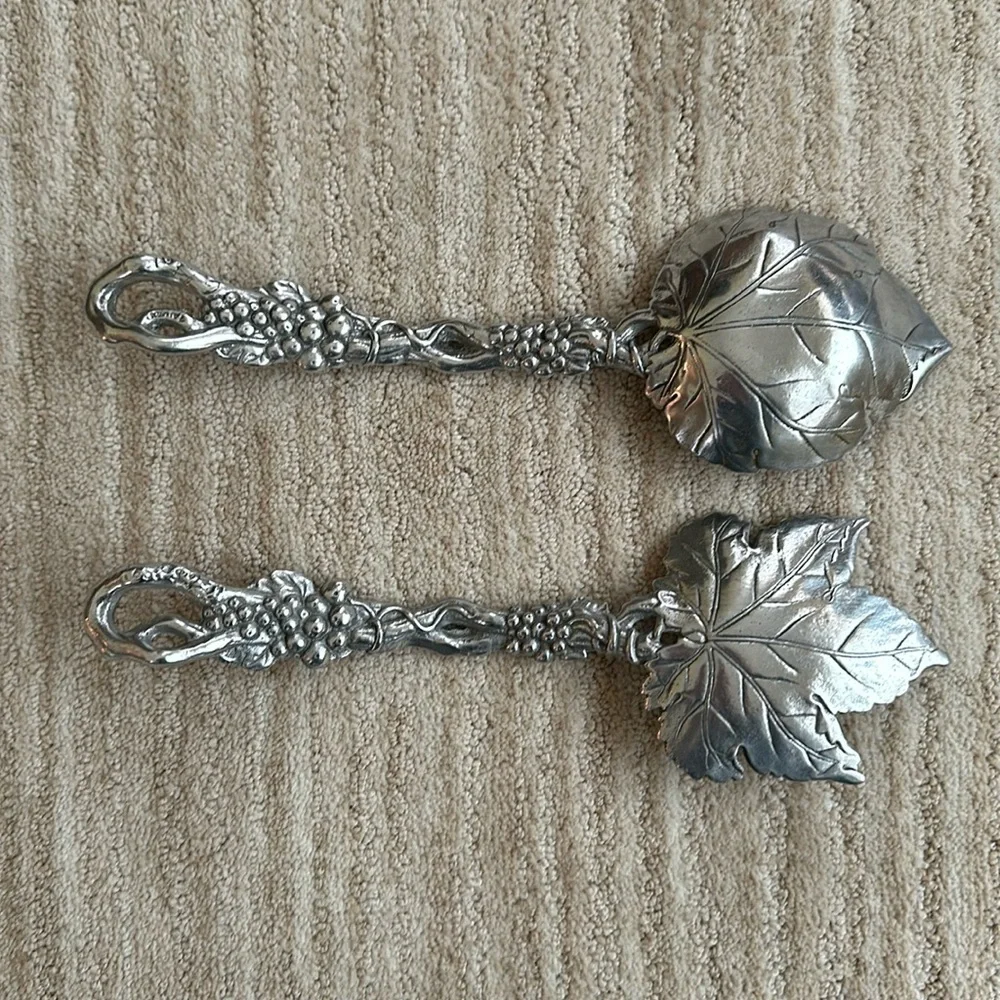 Arthur Court GRAPEVINE SERVING SET Salad Servers Set